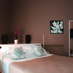 Awa Pensión 4*