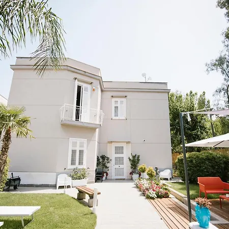 Awa Guest house *