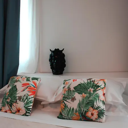 Awa Guest house *
