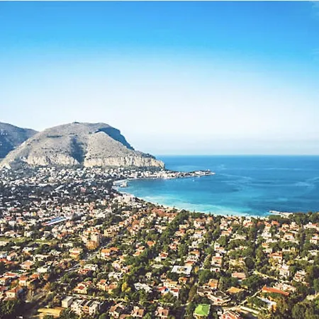 Πανσιόν Awa Mondello